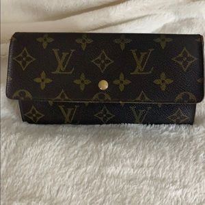 Authentic Louis Vuitton monogram long wallet